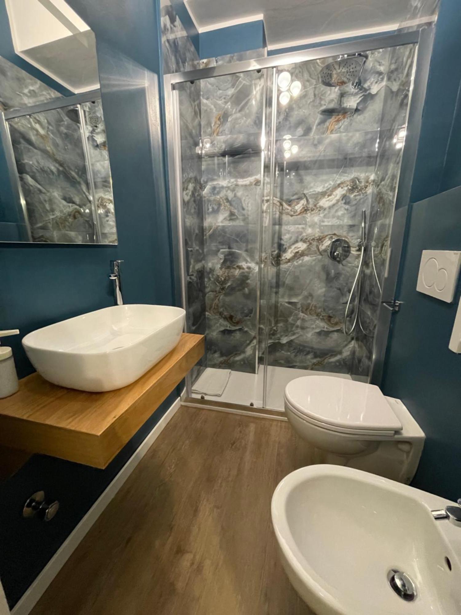 Isvi Bari Comfort Rooms Exteriör bild